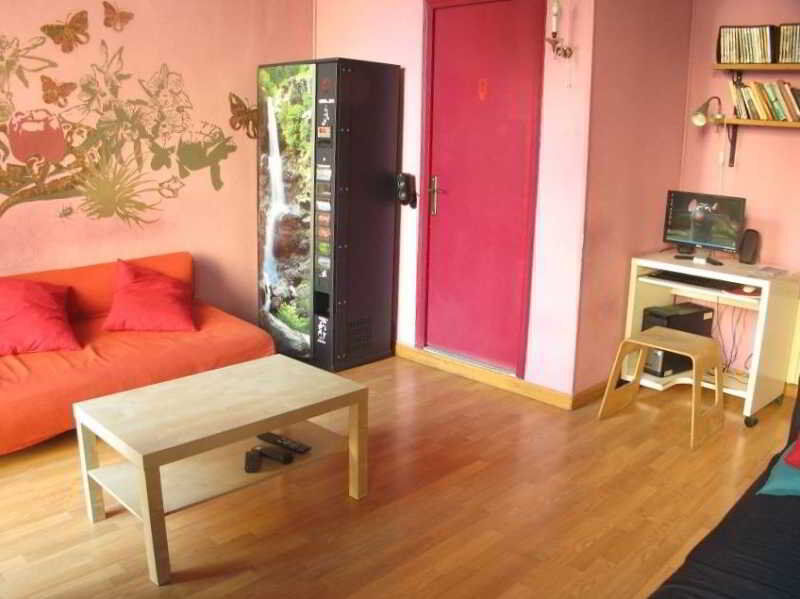 Paraiso Hostel Барселона Экстерьер фото